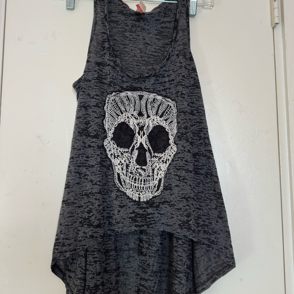No Boundaries Charcoal Skull Tank Top